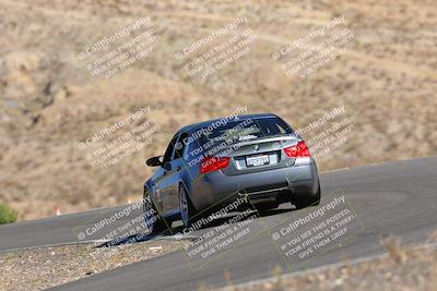 media/Oct-01-2022-Team Topak Racing (Sat) [[f860fb51be]]/2-Inter Low 2/session 1 turn 3/